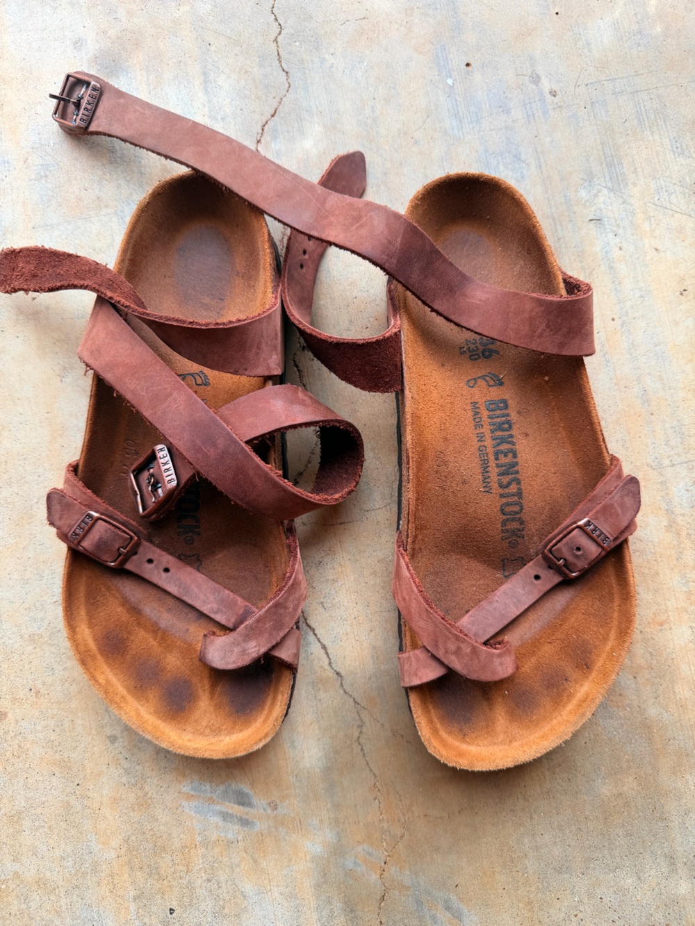 Birkenstock 36 100% Leather Yara Brown Strap Sandals